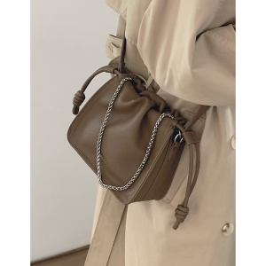 Carle 2023 New Bucket Bag Womens Retro Korean Style Tote with Magnetic Buckle and Zipper Pocket Versatile Shoulder Crossbody for Casual Use