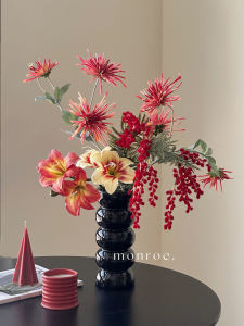 Red Color Scheme Artificial Flowers Christmas New Year Bouquet Decorative Accessories Wedding Bedroom Arrangement Silk Flowers