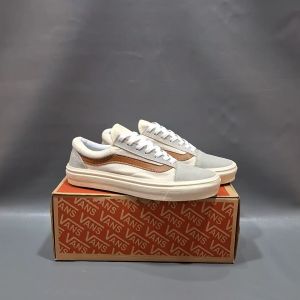 SEPATU VANS21 OLD SKOOL VAULT OG ABU-ABU CREAM KANVAS 36-43