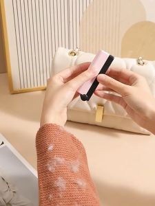 ลูกกลิ้งเก็บขนพับเก็บได้ ลูกกลิ้งเก็บขนแมว ลูกกลิ้งเก็บเส้นผม-ฝุ่น ลูกกลิ้งกำจัดขนสัตว์เลี้ยง (พร้อมส่ง)