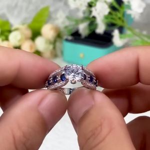 Huitan Special-interest Wedding Rings Women Blue/White Round CZ Novel Designed Female Party Ring Temperament Gift Trendy Jewelry
