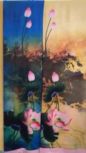 Vải Lụa Tằm Ướt - In Hoa Sen Tao Nhã - Chất Mềm Mượt Bóng Nhẹ Co Giãn Nhẹ Rũ