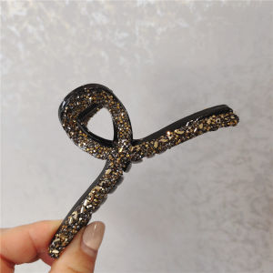 Fashionable Hair Clip for Girls Simple Quality Sweet Little Sister Style Cross Grab Clip Back of Head Hair Accessories