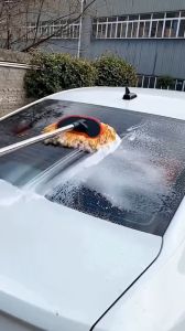 Chổi Rửa Xe Ôtô Đa Năng Kèm Vòi Nước - Tiện Lợi Sử Dụng Dễ Dàng Giúp Tiết Kiệm Công Sức Mỗi Khi Lau Rửa