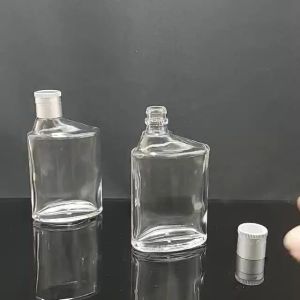 Chai Đựng Rượu Mini 100ml (combo 8 cái) kiểu số 6 nắp nhựa bạc - Chai Thủy Tinh 100ML trong suốt – Chai Thủy Tinh Nhỏ - Vỏ Chai Rượu 100ML