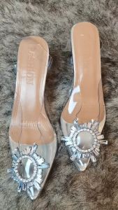 Sepatu Sandal AMINA Kristal Nyaman Empuk & Tidak Licin