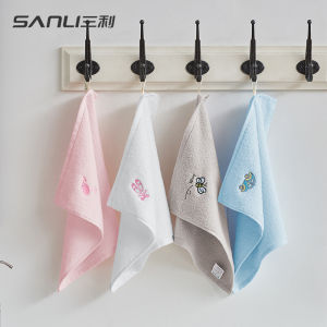ผ้าเช็ดหน้าขนาดเล็กสําหรับเด็กจากแบรนด์ Sanli ทําจากผ้าฝ้ายสีขาวบริสุทธิ์สําหรับล้างหน้าในโรงเรียนอนุบาล ผ้าเช็ดตัวสี่เหลี่ยมแขวนพิเศษที่นุ่มสําหรับทารกและทารก