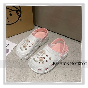 LHSunday ราคาถูก รองเท้าแตะหัวโตแบบสวม วัสดุดีสวมใส่สบาย มีหลายสีให้เลือก พื้นนิ่มสวมใส่สบายเท้า เซ็ทตัวการ์ตูนสุดน่ารัก สายแฟชั่นต้องมีแล้วมั้ย คุ้มมากบอกเลย