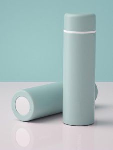 แก้วน้ำสแตนเลส 304 ขนาดเล็กแบบพกพาสำหรับผู้ชายและผู้หญิง แก้วน้ำอุ่นน่ารักและเรียบง่ายสำหรับนักเรียน อุปกรณ์เสริมสำหรับการป้องกันการก่อเหตุความรุนแรง