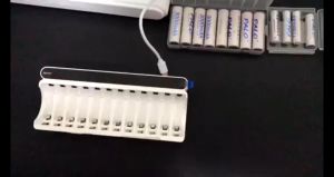 PALO Charger Baterai 2A 3A 12 Slot LED Pengisi AA AAA1.2V Layar Daya Cepat NiMH Pengisi Daya Baterai