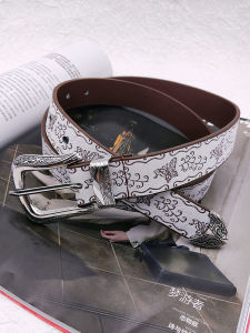 American Style Embossed Vintage Y2K White Belt Womens 2023 New Design Sensation Small Audience Pants Belt Leather Design