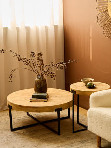 โต๊ะกาแฟไม้ขนาดเล็ก สไตล์ย้อนยุค สไตล์ยุโรปเหนือ โต๊ะเล็กสำหรับหน้าร่ม โต๊ะกาแฟสำหรับใช้ในบ้าน โต๊ะเล็ก โต๊ะรองเท้า โต๊ะมุม