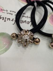 เครื่องประดับผมลูกปัดเพชรสีดำ ตกแต่งด้วยลูกปัดเพชร ราคาไม่แพง ขายในร้านขายของใช้ในราคาไม่เกิน 2 ดอลลาร์