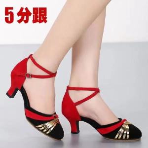 Summer Middle-Aged and Elderly Womens Square Dance Low Heel Closed Toe Sandals Mid Heel Soft Bottom Large Size Student Latin Dance Womens Shoes