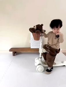 Xe trượt scooter Honper xe trượt 3 bánh cho bé có giỏ đựng đồ tiện lợi cho bé BabyUS