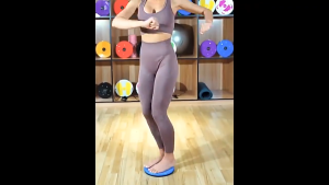 Waist Twisting Plate Magnetic Therapy Waist Twister Disc Balance Board For Gym Fitness Foot Massage Board Body Shaping Slimming 扭腰器转盘磁疗按摩 扭腰盘