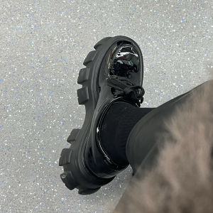 Womens Thick Bottom Platform Shoes Fashionable Increased Height Short People Autumn Winter Small Size Flats Wen Liu Wen British Style Low Heel