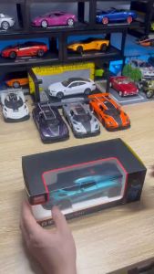 Mô Hình Xe Ôtô Kim Loại 1/24 Siêu Xe KOENIGSEGG AGERA ONE 1 Dùng Để Trưng Bày Bàn Làm Việc Làm Đồ Chơi Trẻ Em