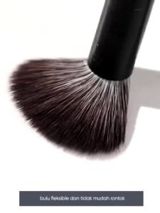 【ARK】Kuas Makeup Brush Kosmetik Shadow / Highlight / Concealer Brush Kuas Rias Universal Beauty Tools Portable XX061