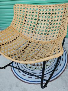 Adult Bird Nest Rocking Chair Outdoor Balcony Sofa Swinging Chair Summer Winter Universal Folding Metal Rocker for All Ages