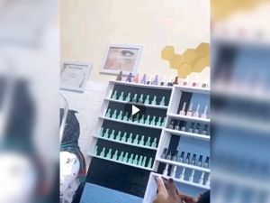 Rak Kutek Dinding Rak Kosmetik Nail Art Dinding Minimalis Tempat Mainan Lego Gantung 4 Susun Tegak