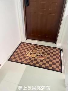 Retro Dog Pattern Absorbent Non-slip Door Mat