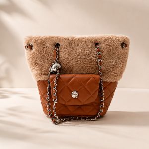Premium Fur Quilted Shoulder Bag Wanita | Winter Style Chain Bag | Elegant Fashion Handbag