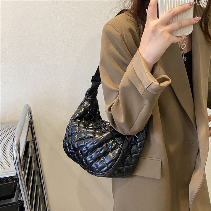 Women's%20Vintage%20Nylon%20Shoulder%20Underarm%20Bag%20Female%20Casual%20Waterproof%20Crossbody%20Hobo%20Bags%20Lady%20Quilted%20Space%20Cotton%20Handbag%20-%20Image%203