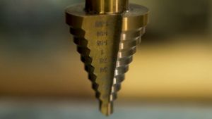 Kepala Mata Bor HSS Pagoda Kerucut Monas Piramid & Multiple Hole Step Drill Spiral Cone Drill Bit Set 5PCS