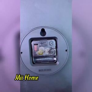 [SALE GIÁ HỦY DIỆT] Đồng hồ treo tường kim trôi đơn giản không tiếng ồn kèm theo móc treo chất liệu kính siêu sang