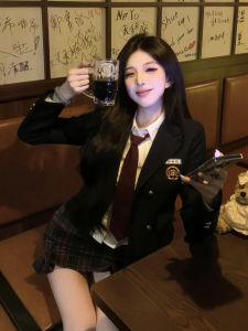 ชุดเดรสสั้นสไตล์ญี่ปุ่นสตรีทสำหรับฤดูใบไม้ร่วง ชุดสองชิ้นสไตล์วิทยาลัย กระโปรงทรงเอ เสื้อผ้าทำงาน สไตล์เกาหลี ชุดสองชิ้น