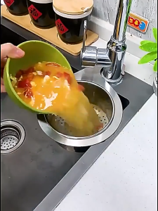 ตะกร้ากรองเศษอาหารสแตนเลส ตะแกรงกรองเศษอาหาร ถอดแยกได้ ไม่ต้องติดตั้ง ที่กรองเศษอาหารบนอ่างล้างจาน