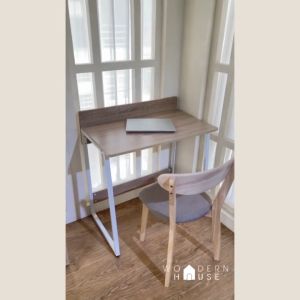 The Woodern House โต๊ะทำงาน โต๊ะคอมพิวเตอร์ โต๊ะไม้ โต๊ะวางคอม โต๊ะวางของ โต๊ะคอม โต๊ะไม้ปาติเกิล โต๊ะอเนกประสงค์