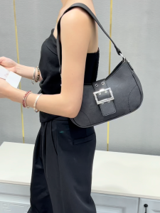 8007-1# Irene Novy Original Wax Leather Premium Texture Handheld Stick Bag For Womens Versatile One Shoulder Underarm Bag