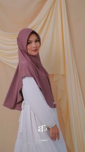 Hijab Instan Bergo Daily Shakila Size L