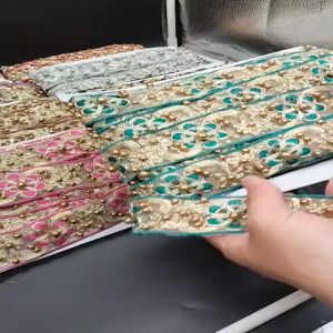 Renda Mutiara / Renda A2326