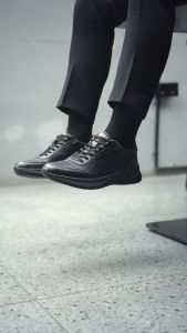 Otiv Vapor Black - Sepatu Sneakers Kulit Casual Pria Kuliah Kerja Traveling Riding