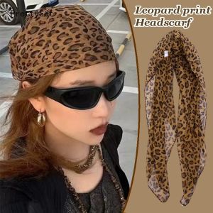 French Style Vintage Leopard Triangle Headscarf Y2K Retro Lace Leopard Bandana Headband Womens Girl Hair Scarf Accessories
