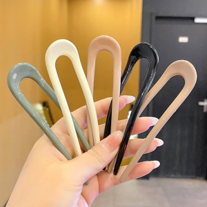 สง่างาม U รูปร่างพลาสติกคลิปผมผู้หญิงแฟชั่นสีทึบกิ๊บสาวผมติดกระเป๋าทำผมสวมหัว