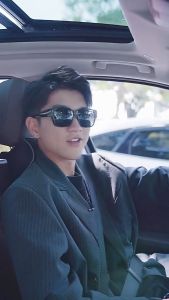 *READY STOCK AT MALAYSIA*High Quality Polarized Sunglasses Can Be Used With Myopia Glasses Mens Clip-on Outdoor Driving Special Polarized Sunglasses Set Mirror Cermin Mata Hitam