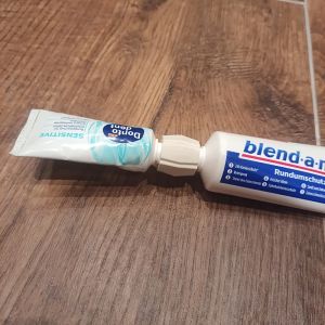 3D printed toothpaste squeezer Reusable Easy Dispensing Toothpaste Refill Adapters Travel-Friendly White Practical Eco-Friendly