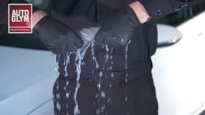 Autoglym Instadry | PVA-coated microfibre | A super-absorbent specially coated microfibre cloth for a quick streak-free finish on paintwork and glass