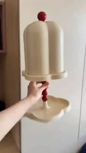 กล่องทิชชู่สไตล์ย้อนยุคของฝรั่งเศส กล่องกระดาษม้วนกาแฟที่ให้ความรู้สึกทันสมัย กล่องกระดาษสูบน้ำหรูหราเบาสบายสำหรับห้องนั่งเล่นFrench retro tissue box advanced sense of coffee roll paper box creative living room light luxury pumping paper box