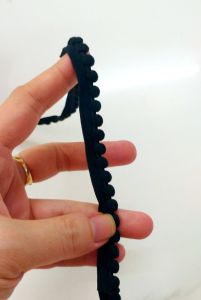 Dây viền thun may lên áo trang trí bảng 1 phân giá của 1 mét