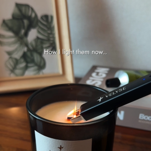 VELYSE ไฟแช็คไฟฟ้าพกพา ไร้ควัน สำหรับจุดเทียนและ Camping ชาร์จ USB Type-C ดีไซน์หรู ขนาดกระทัดรัด