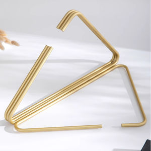 Space Aluminum Alloy Solid Clothes Hanger Luxury High End Triangle Hanger Metal Hanger for Wardrobe Specialized Hanging Clothes Rack