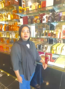 Barez Perfume 100ML Original by Ard Al Zaafaran a luxurious fragrance that captures sophistication in every note.