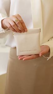 กระเป๋ากุ้กกิ้ก กระเป๋าพกพา ใส่ของ เครื่องสําอาง ใช้งานสะดวก ทนทาน กันน้ำ