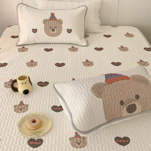 Skin-Friendly Latex Cooling Mat Ice Silk Bed Canopy Style Air Conditioner Washable Machine Washable Three-Piece Bedding Set