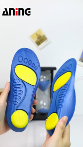 แผ่นรองเท้ากีฬาสำหรับเด็ก อ่อนนุ่ม สนับสนุนอุ้งเท้า แก้ไขเท้าแบน ช่วยเสริมสรีระเท้า